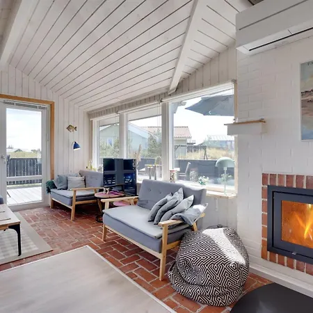 Elmine - 700m From The Sea By Interhome Feriehus