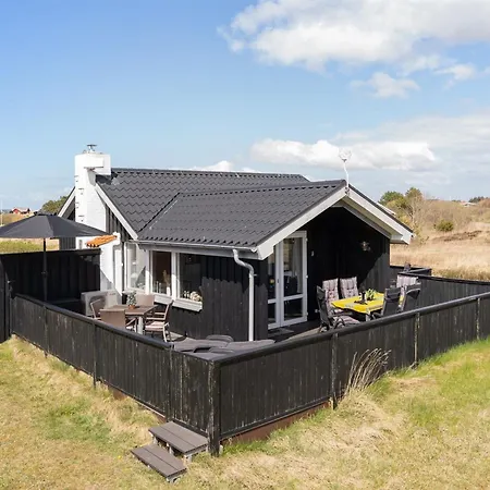 Elmine - 700m From The Sea By Interhome * Lakolk