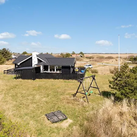 Elmine - 700m From The Sea By Interhome Feriehus *