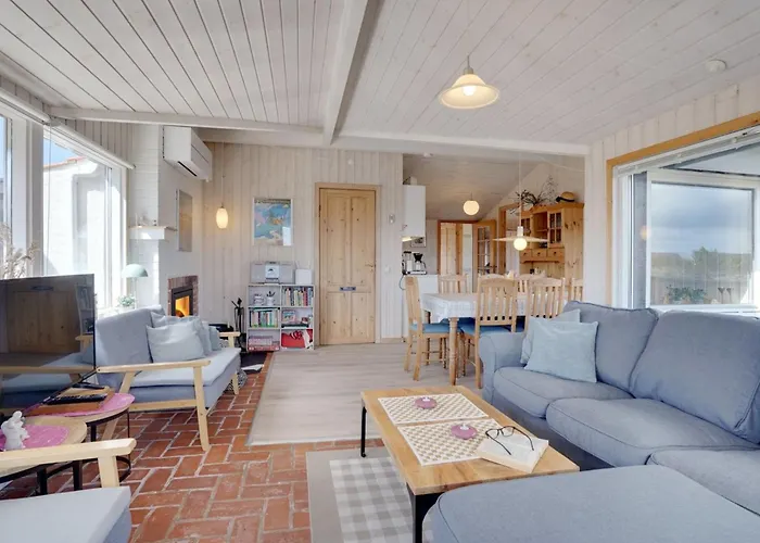 Elmine - 700m From The Sea By Interhome Feriehus