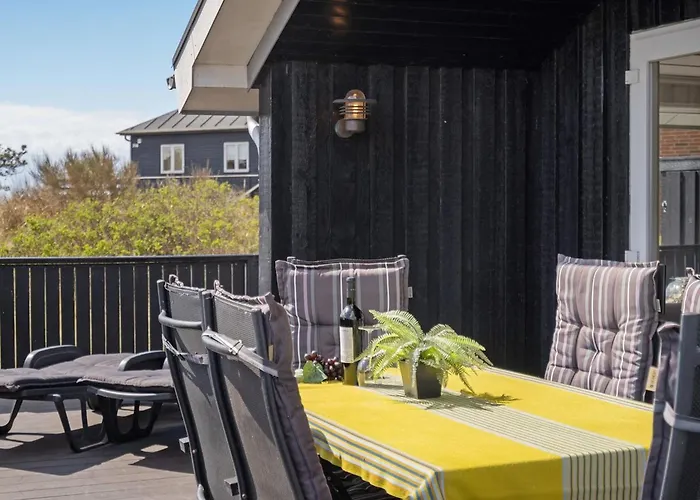 Elmine - 700m From The Sea By Interhome * Lakolk